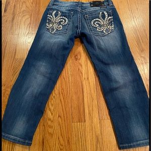 Miss Me Capris size 28